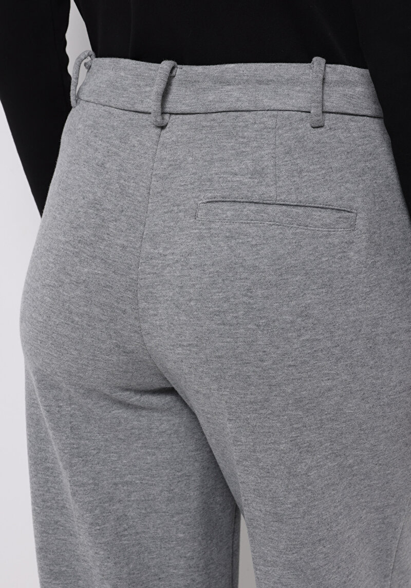 Afișați detalii pentru Pantaloni De Trening De Dama Gri Regular Fit  Cl1076474