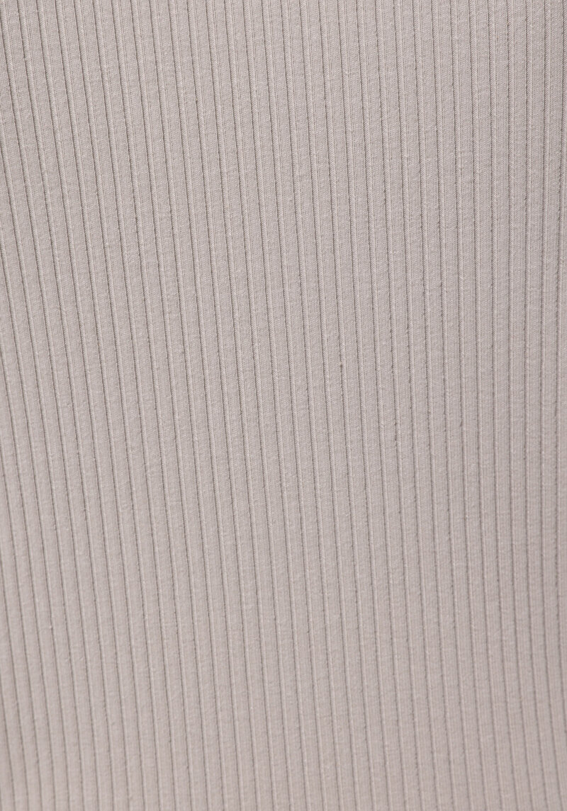 Afișați detalii pentru Pulover De Dama Bej Slim Fit  Cl1076035