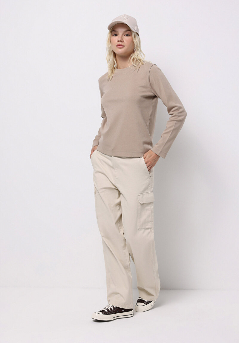 Imagine a Tricou Cu Maneca Lunga De Dama Bej Regular Fit Cl1076451