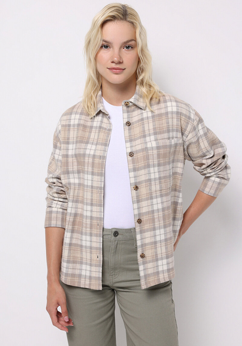 Imagine a Camasa Cu Maneca Lunga De Dama Bej Regular Fit  Cl1076686