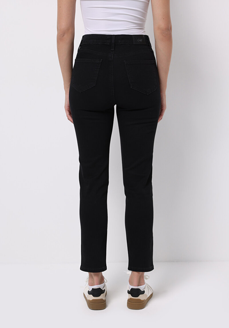 Imagine a Pantaloni De Dama Negru Slim Fit 703 Carla Cl1076010