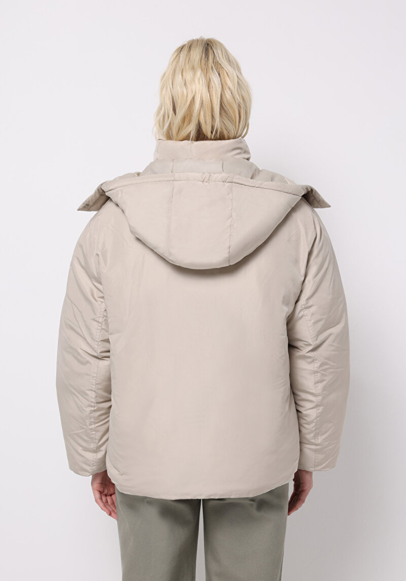 Imagine a Jacheta De Dama Bej Regular Fit Cl1076419