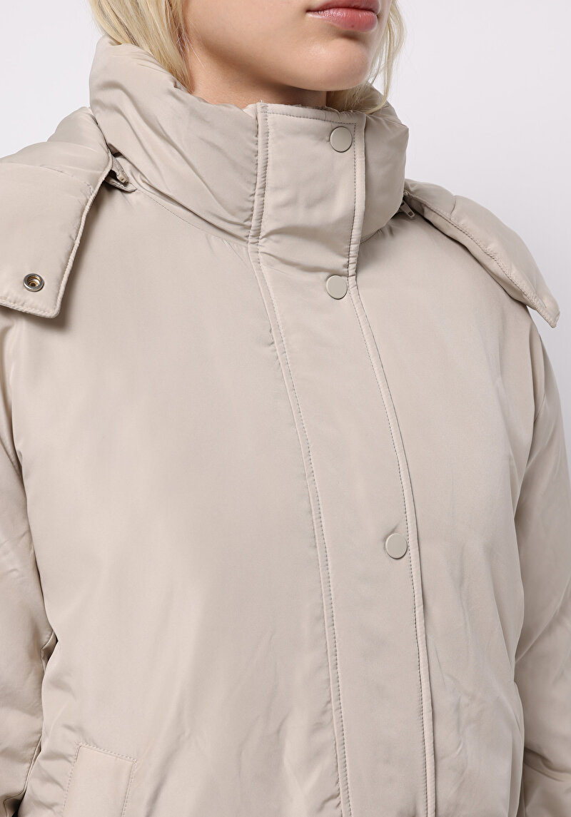 Afișați detalii pentru Jacheta De Dama Bej Regular Fit  Cl1076419