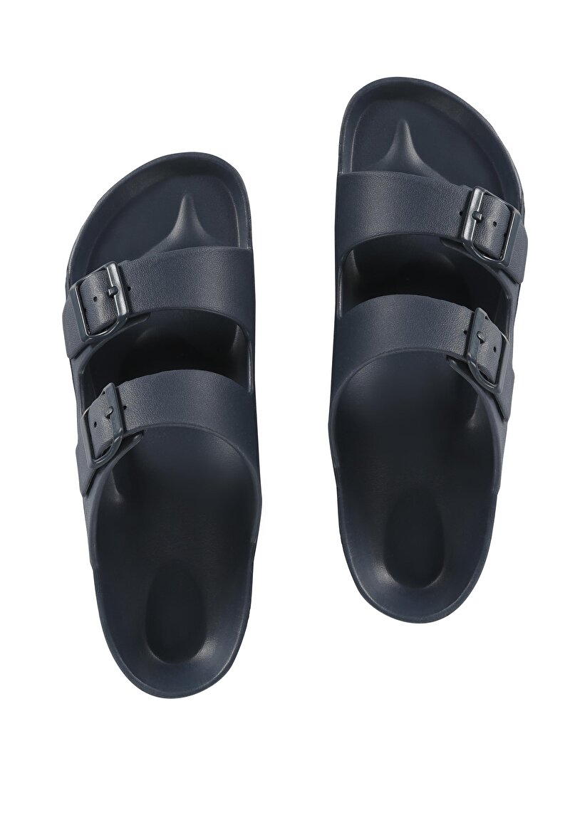 Imagine a Papuci Gri Pentru Bărbați