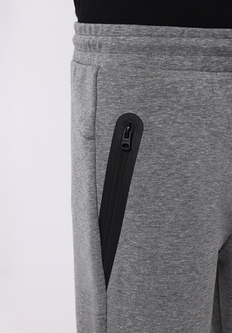 Afișați detalii pentru Pantaloni De Trening De Barbati Antracit Regular Fit  Cl1075654