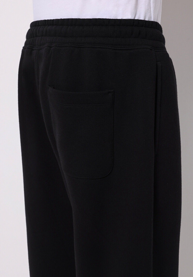 Afișați detalii pentru Pantaloni De Trening De Barbati Negru Loose Fit  Cl1077101