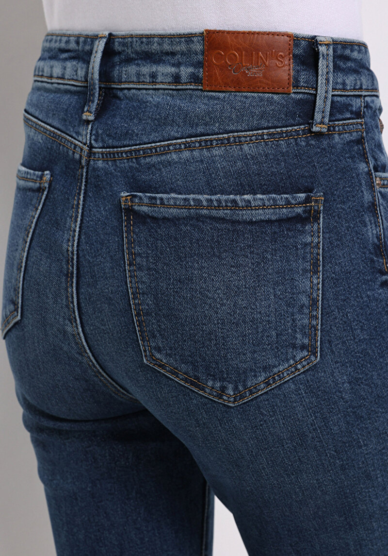 Afișați detalii pentru Pantaloni De Dama Albastru Slim Fit 703 Carla Cl1077116