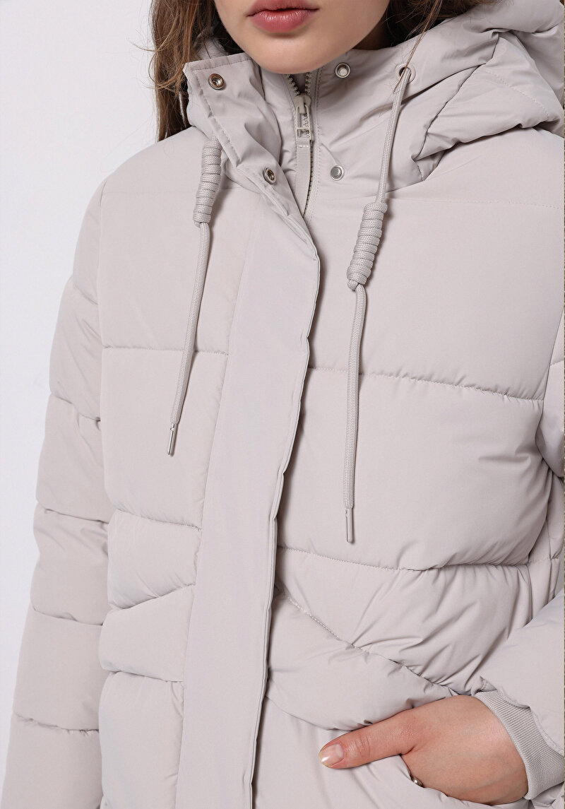 Imagine a Palton De Dama Alb Regular Fit Cl1075972