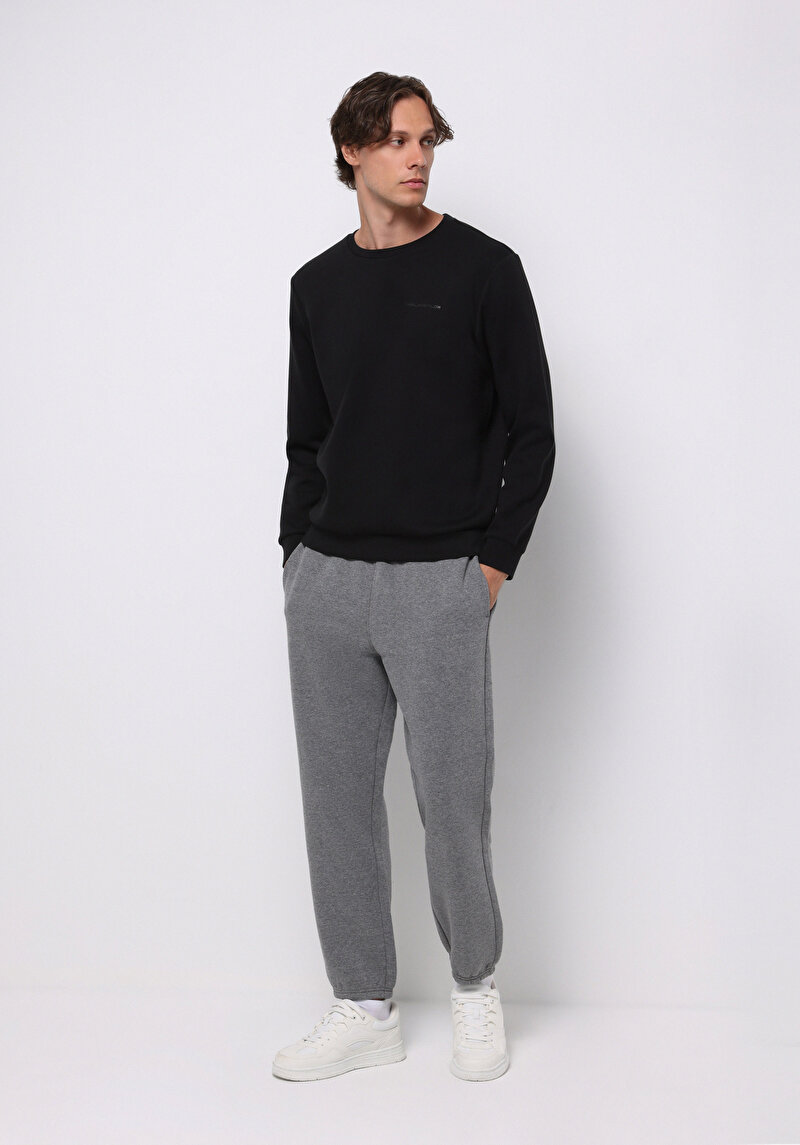 Afișați detalii pentru Pantaloni De Trening De Barbati Antracit Loose Fit  Cl1077101