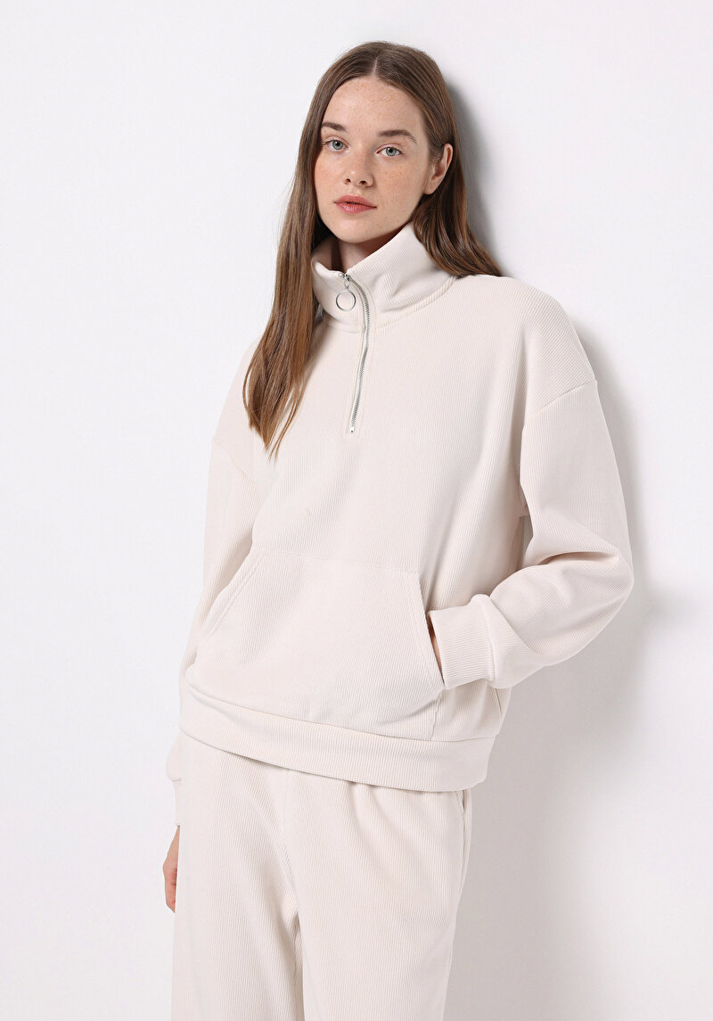 Imagine a Hanorac / Bluza De Dama Ecru Regular Fit Cl1076586