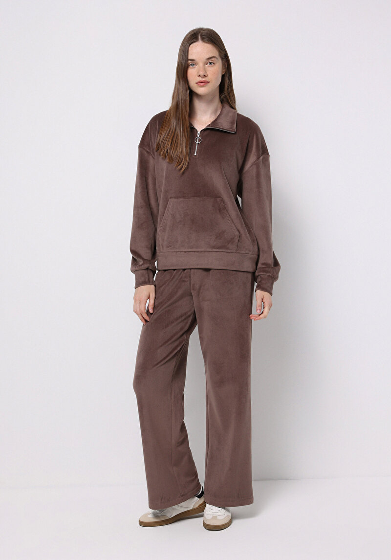 Afișați detalii pentru Pantaloni De Trening De Dama Maro Regular Fit  Cl1076588