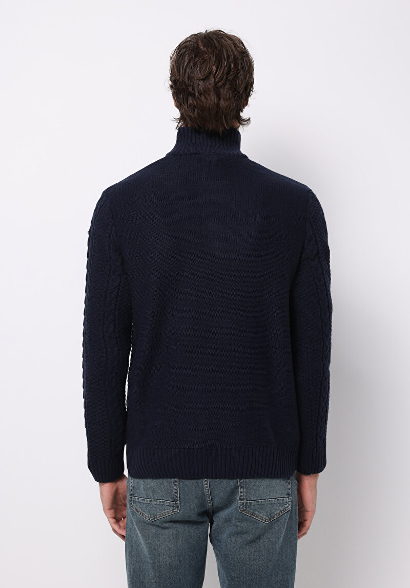 Imagine a Pulover De Barbati Albastru Marin Regular Fit Cl1076243