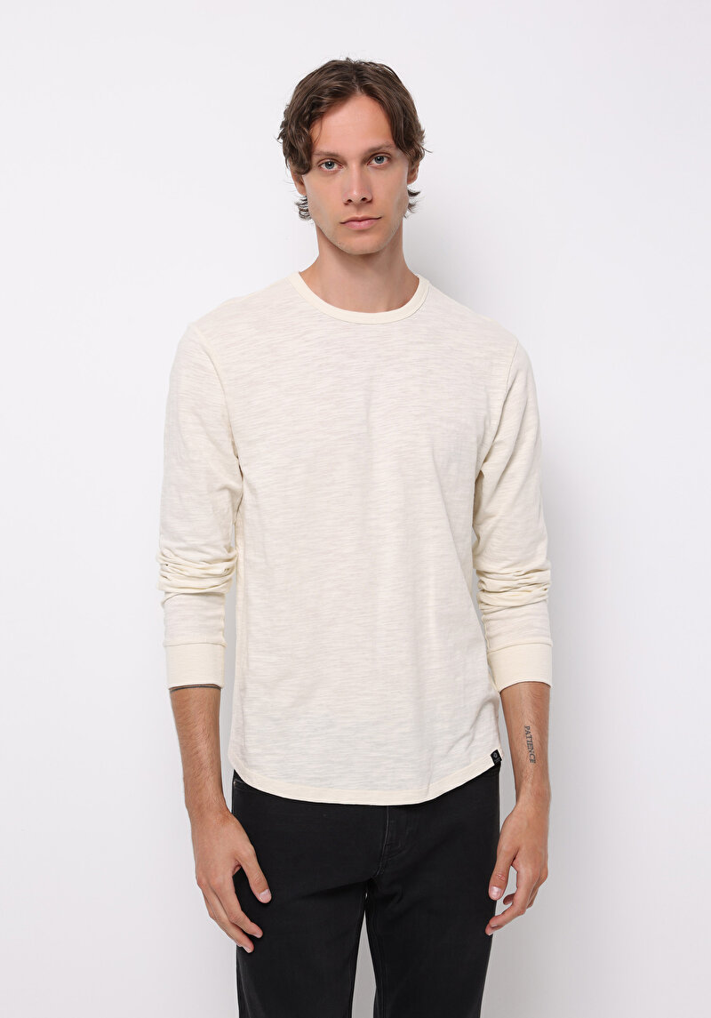 Imagine a Tricou Cu Maneca Lunga De Barbati Ecru Regular Fit  Cl1076432