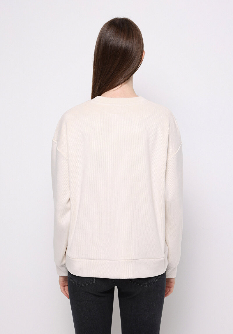 Imagine a Hanorac / Bluza De Dama Ecru Regular Fit Cl1076579