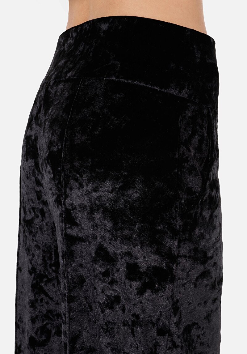 Afișați detalii pentru Pantaloni De Trening De Dama Negru Regular Fit  Cl1071157