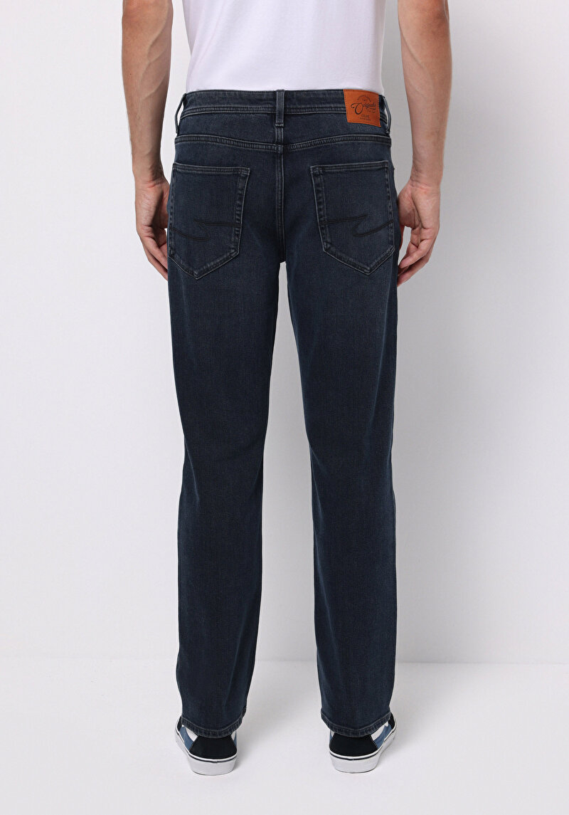 Imagine a Pantaloni De Barbati Albastru Inchis Regular Fit 045 David Cl1076903