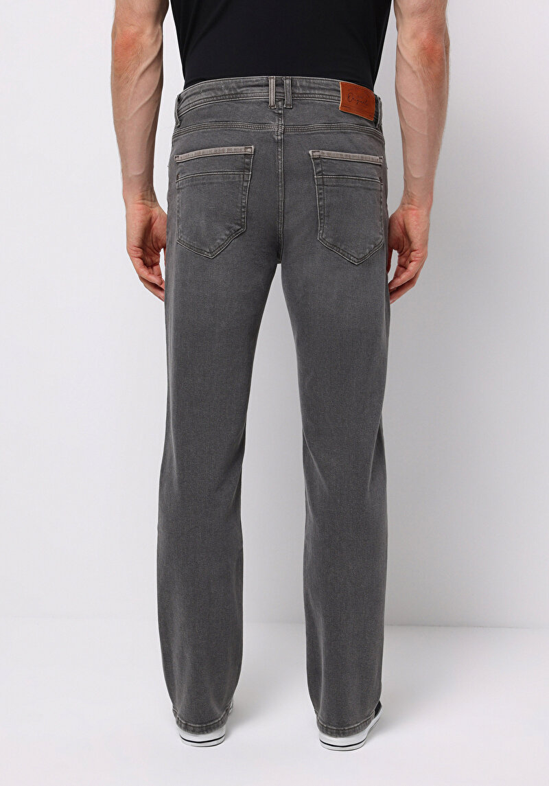 Imagine a Pantaloni De Barbati Negru Regular Fit 045 David Cl1076981