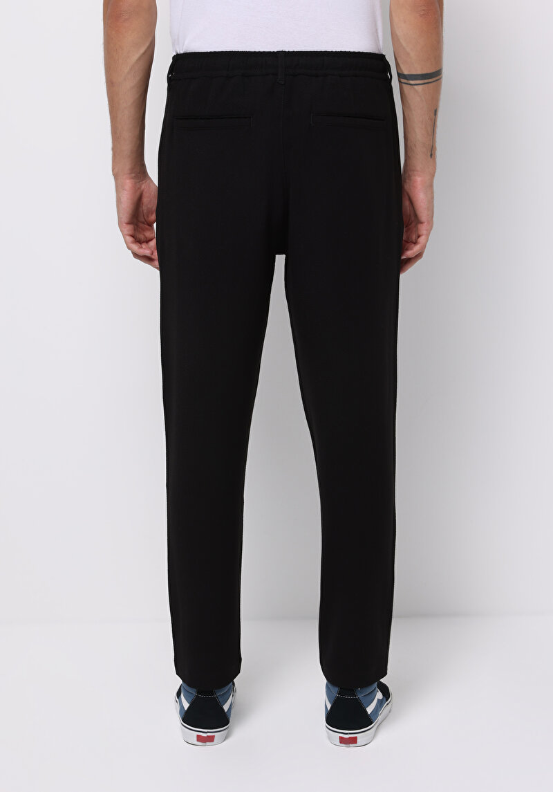 Afișați detalii pentru Pantaloni De Barbati Negru Regular Fit  Cl1076236