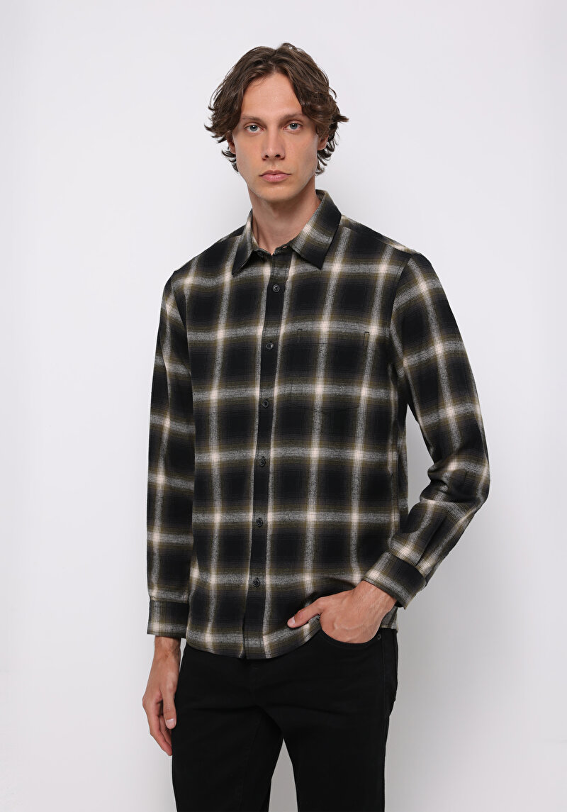 Imagine a Camasa Cu Maneca Lunga De Barbati Verde Regular Fit  Cl1076515