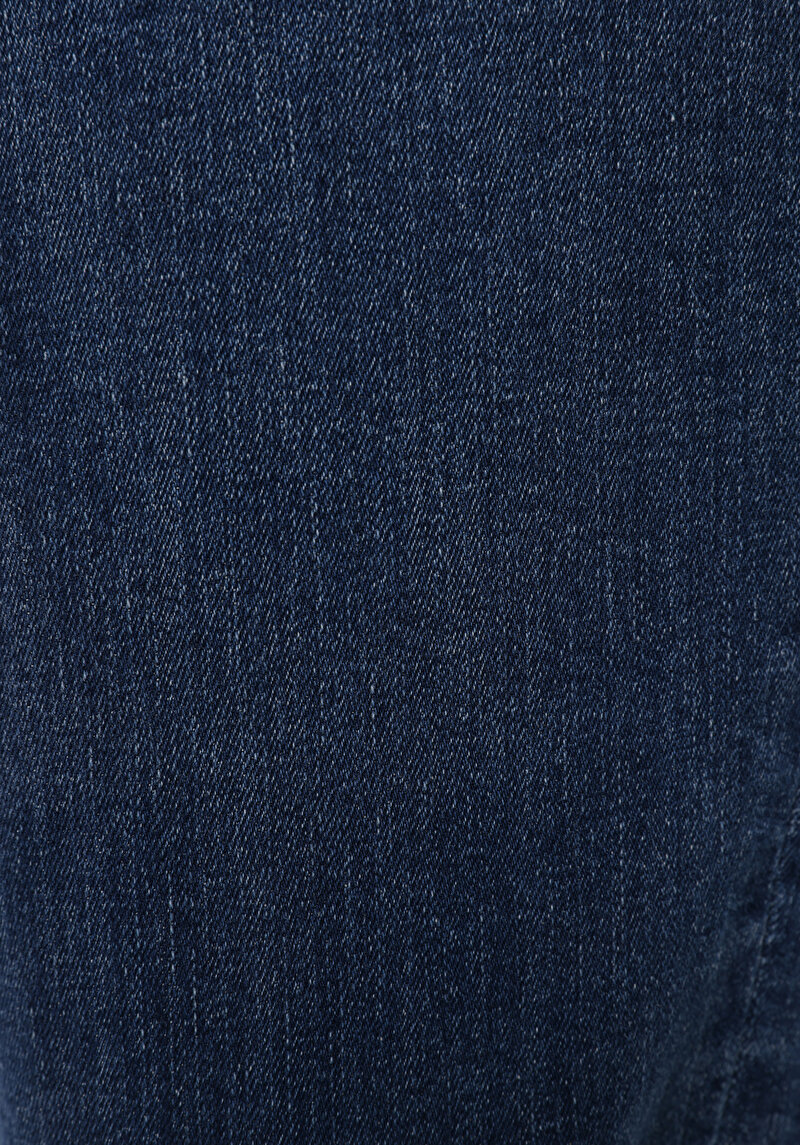 Afișați detalii pentru Pantaloni De Barbati Denim Regular Fit 045 David Cl1076988