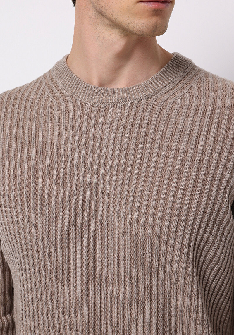 Afișați detalii pentru Pulover De Barbati Bej Regular Fit  Cl1076733