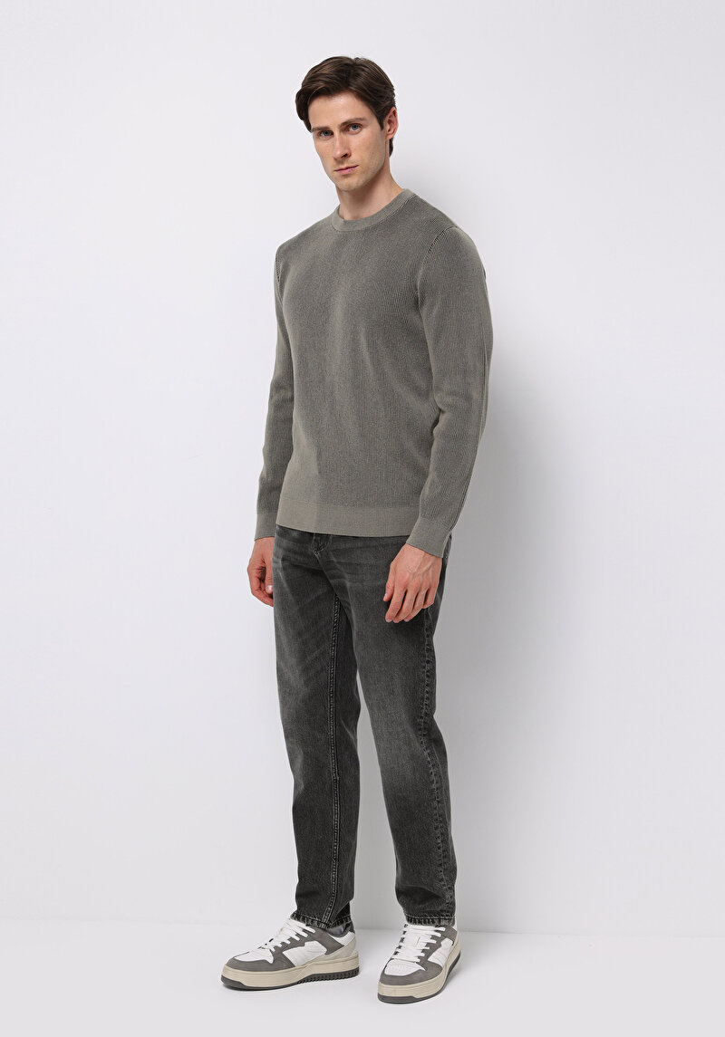 Imagine a Pulover De Barbati Kaki Regular Fit Cl1076739