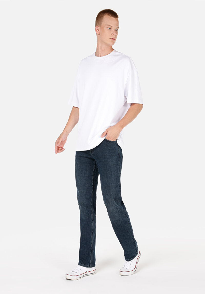 Afișați detalii pentru Pantaloni De Barbati Denim Regular Fit 045 David Cl1071292