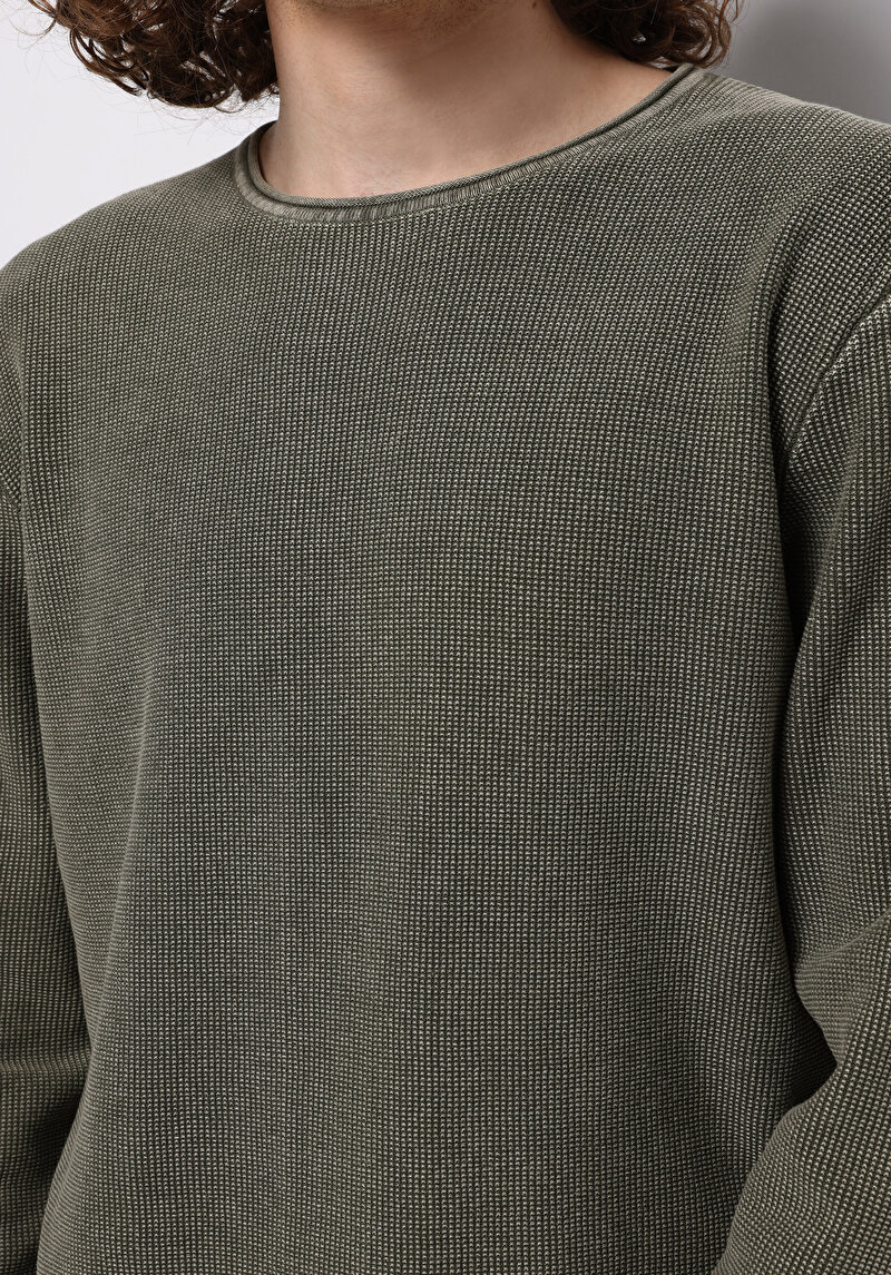 Imagine a Pulover De Barbati Kaki Regular Fit Cl1076274