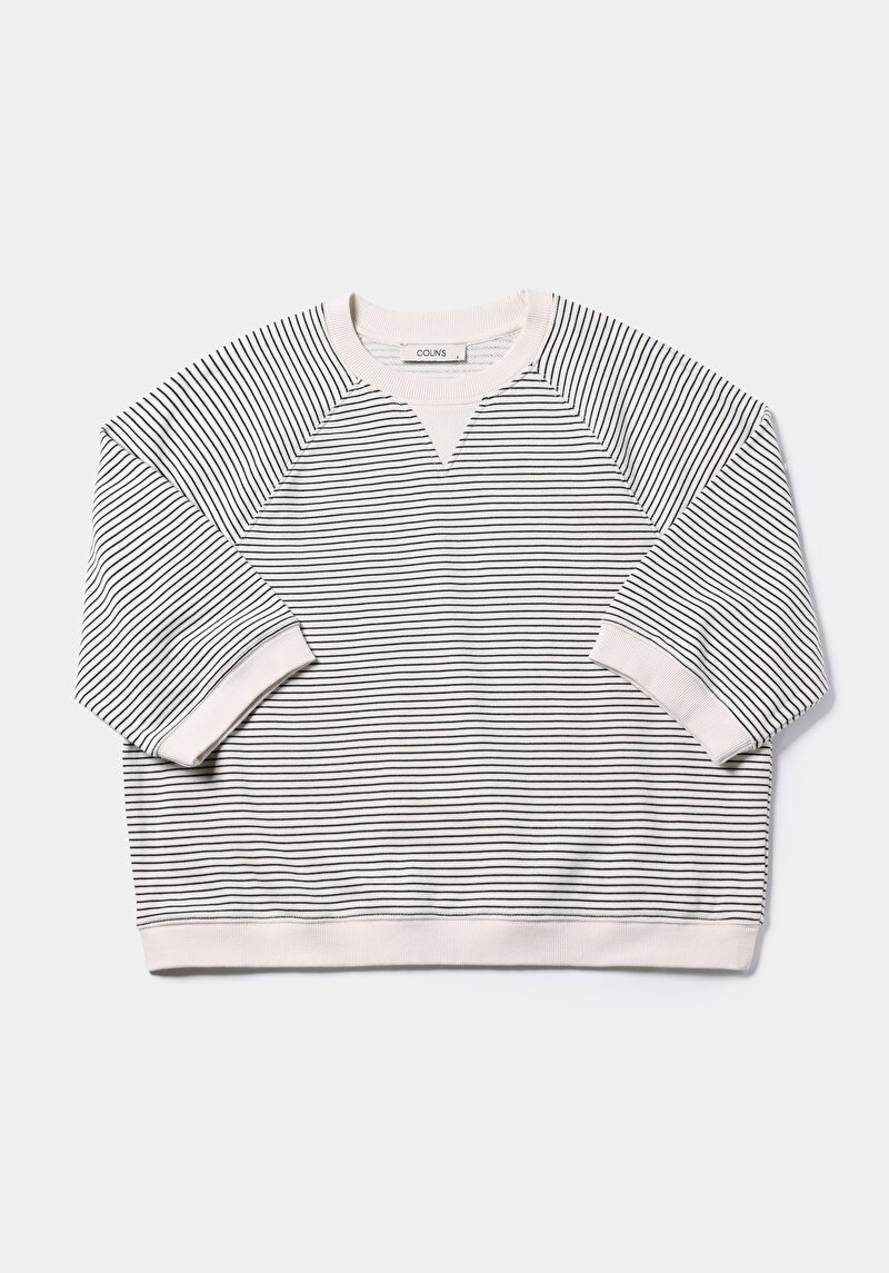 Afișați detalii pentru Hanorac / Bluza De Dama Alb Regular Fit  Cl1075497