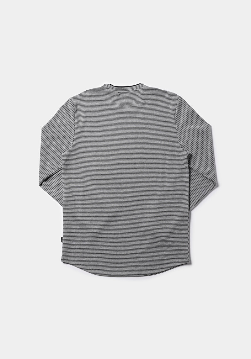 Afișați detalii pentru Tricou Cu Maneca Lunga De Barbati  Regular Fit  Cl1077177