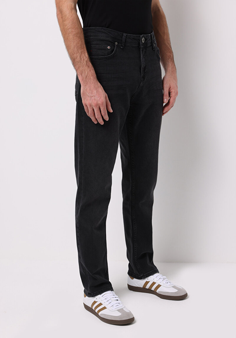 Imagine a Pantaloni De Barbati Negru Regular Fit 067 Jack Cl1077391