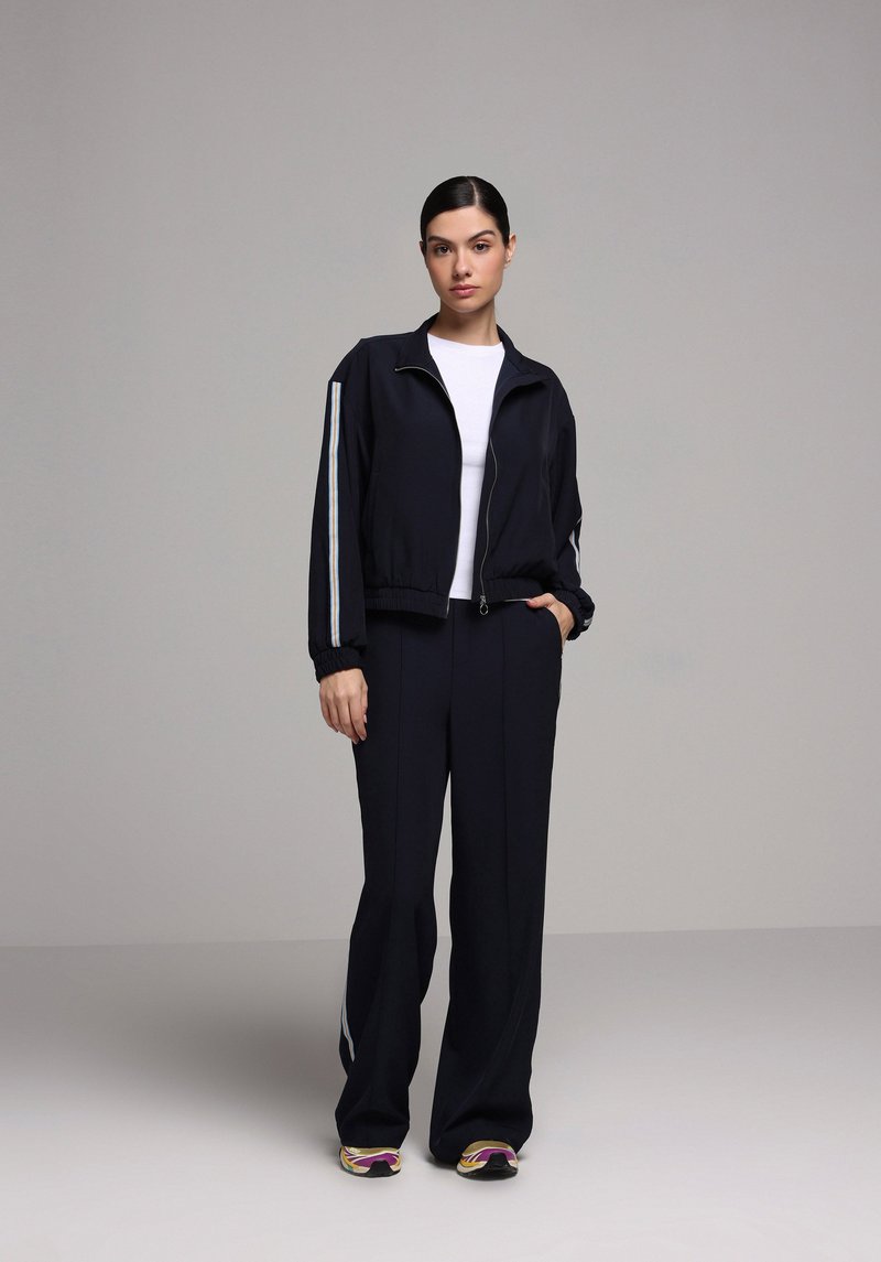 Imagine a Pantaloni De Dama Albastru Marin Regular Fit  Cl1077982