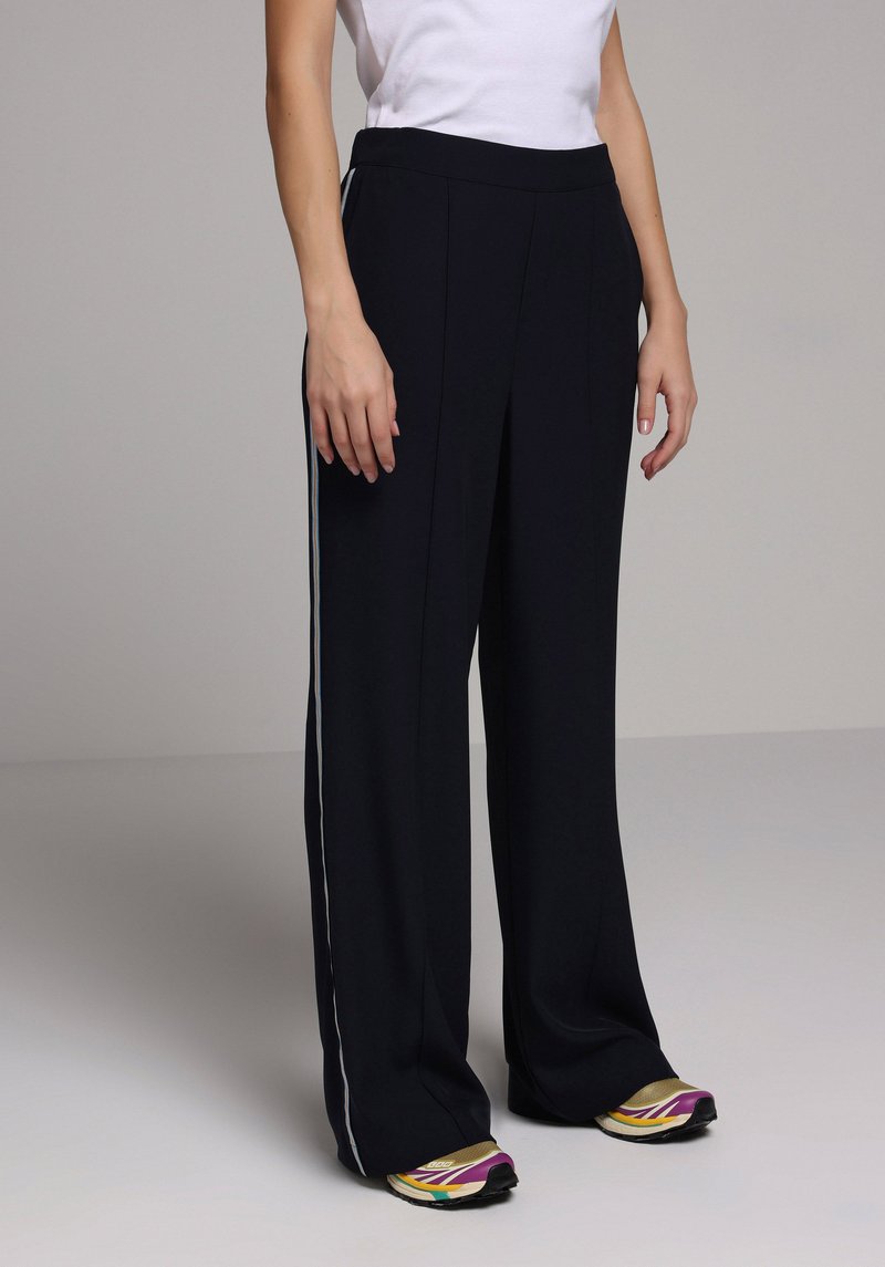 Imagine a Pantaloni De Dama Albastru Marin Regular Fit Cl1077982