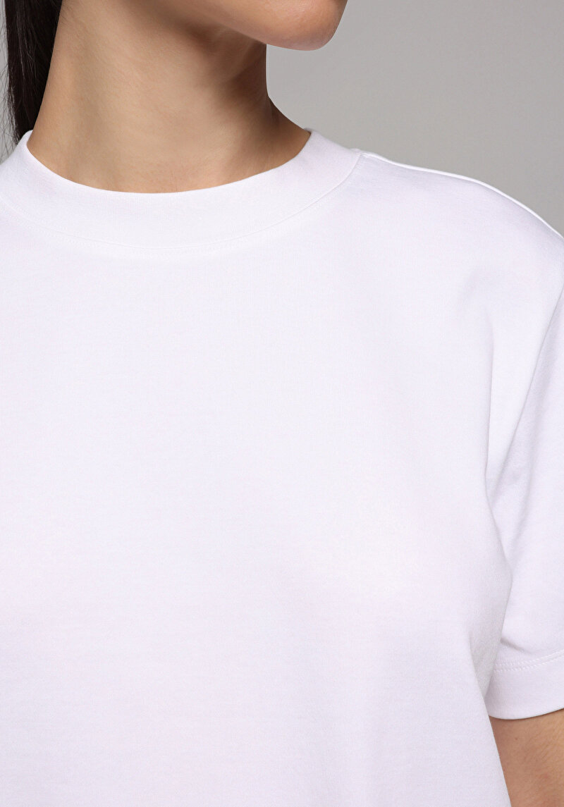 Imagine a Tricou Cu Maneca Scurta De Dama Alb Boxy Fit  Cl1079037