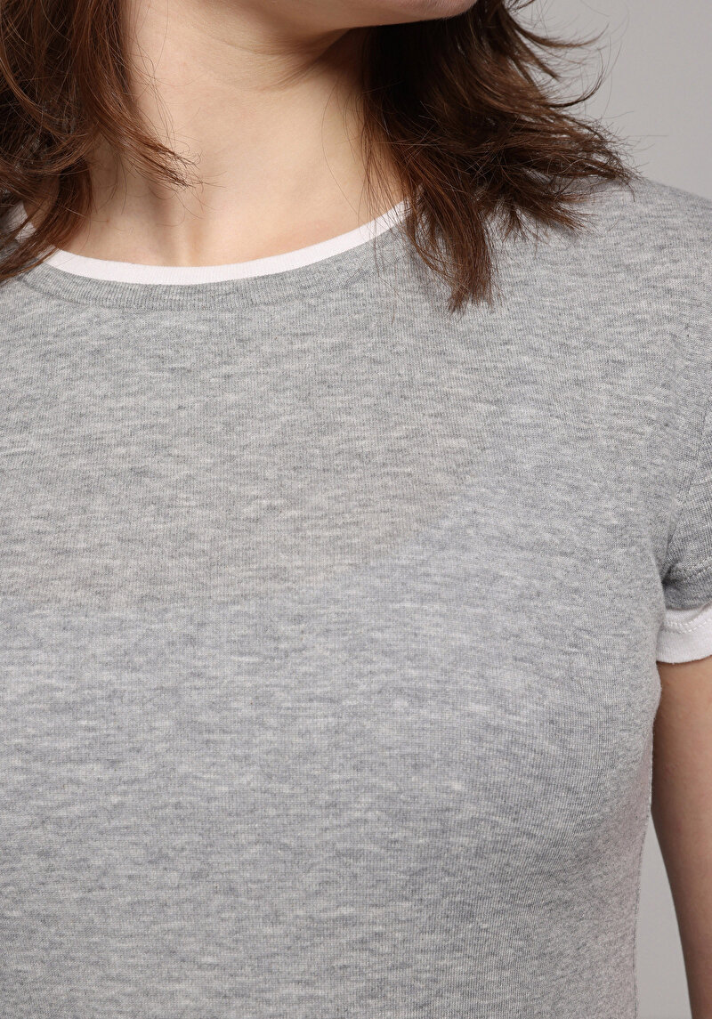 Imagine a Pulover Cu Mâneci Scurte De Dama Gri Slim Fit Cl1077970