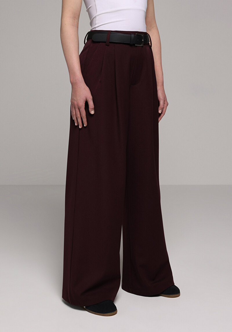 Imagine a Pantaloni De Dama Bordo Regular Fit Cl1078044