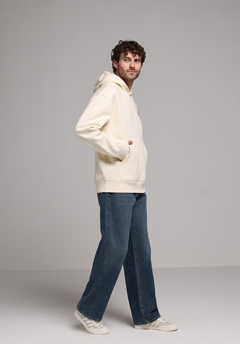 Imagine a Hanorac / Bluza De Barbati Ecru Comfort Fit Cl1077595