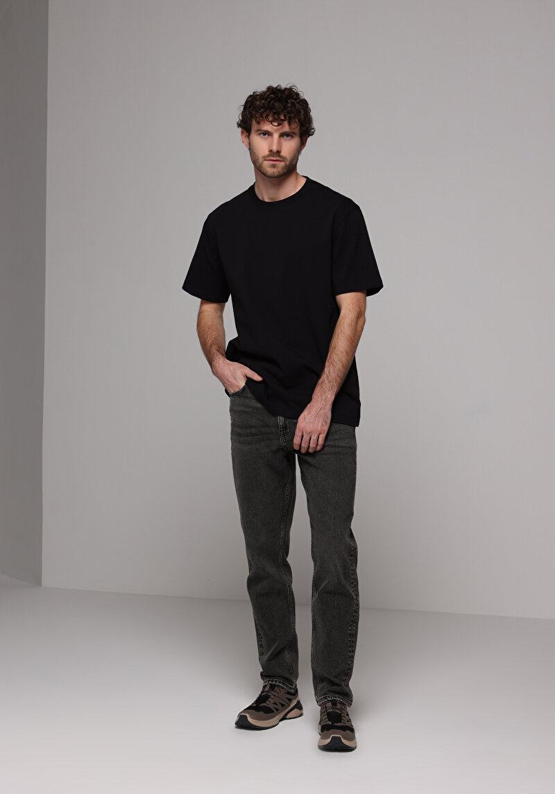 Imagine a Tricou Cu Maneca Scurta De Barbati Negru Comfort Fit Cl1077597