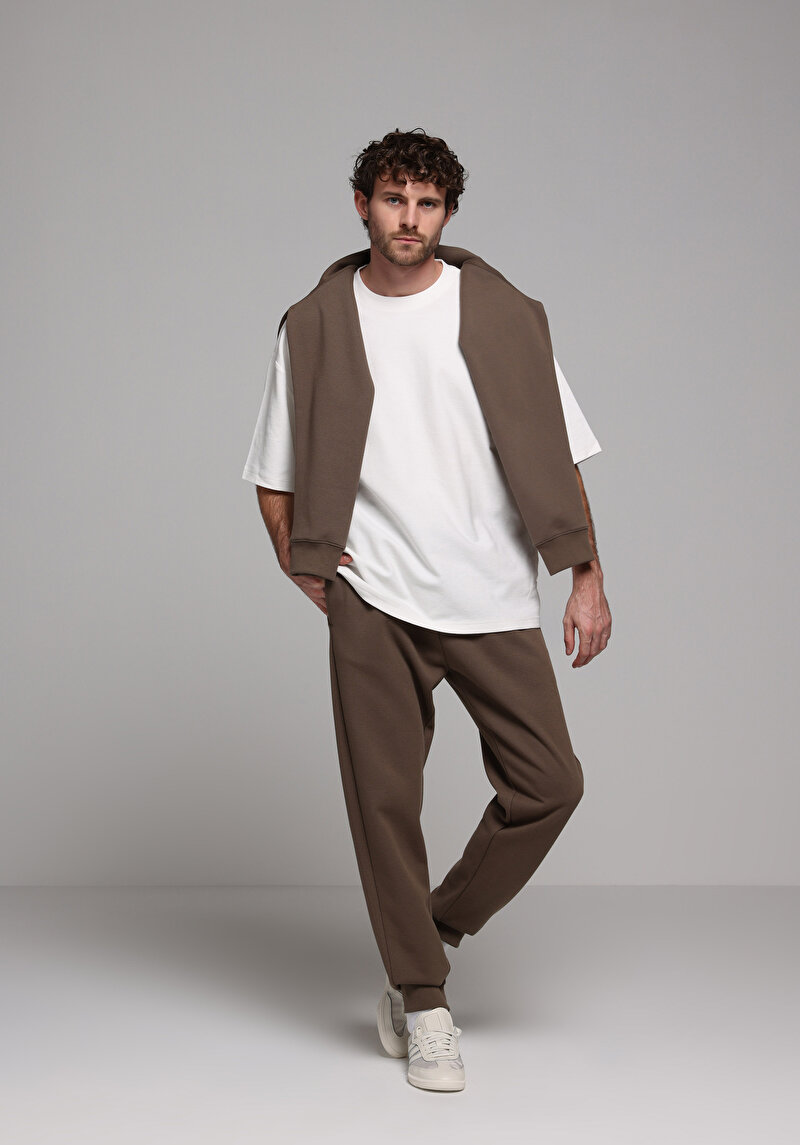 Imagine a Pantaloni De Trening De Barbati Maro Regular Fit Cl1077685