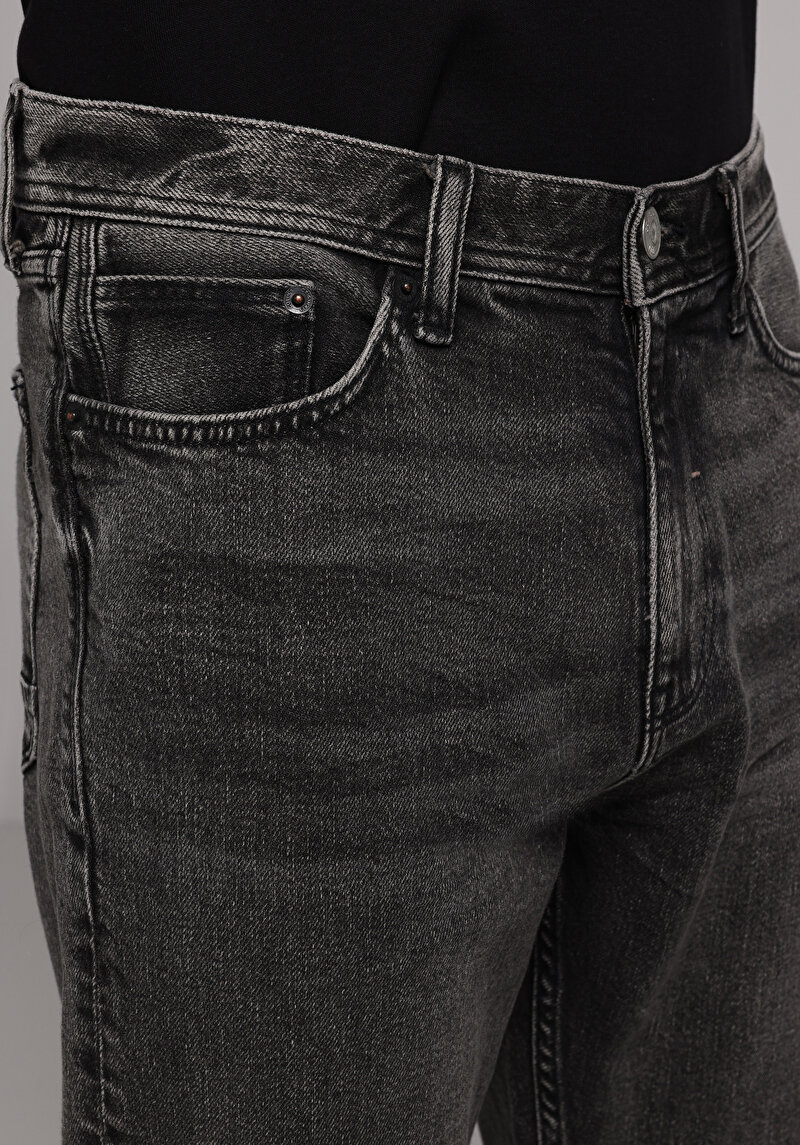 Afișați detalii pentru Pantaloni De Barbati Negru Loose Tapered Fit  Cl1078170