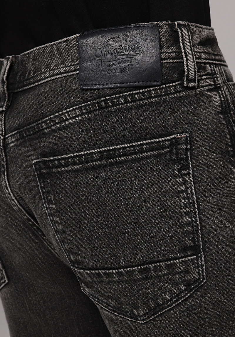 Afișați detalii pentru Pantaloni De Barbati Negru Loose Tapered Fit  Cl1078170