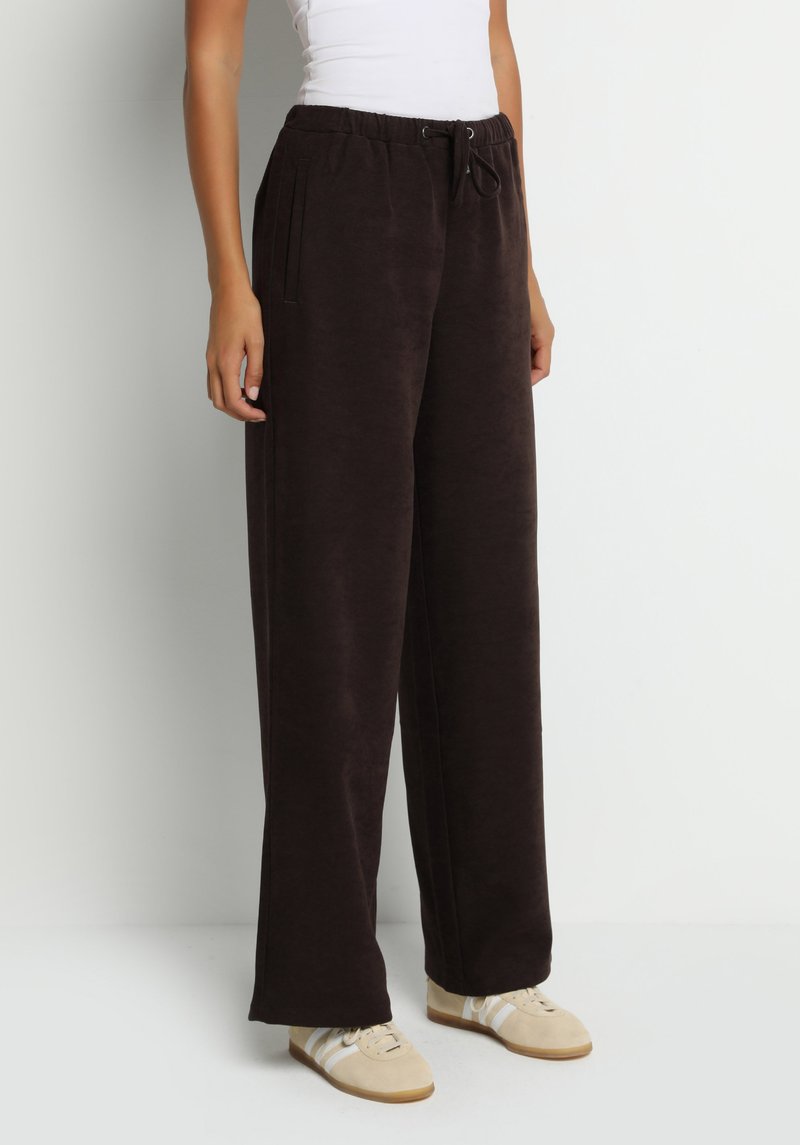 Imagine a Pantaloni De Dama Maro Regular Fit  Cl1077545