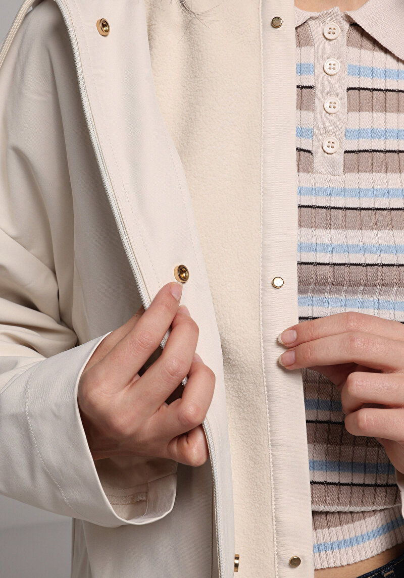 Afișați detalii pentru Jacheta De Ploaıe De Dama Ecru Regular Fit  Cl1077680