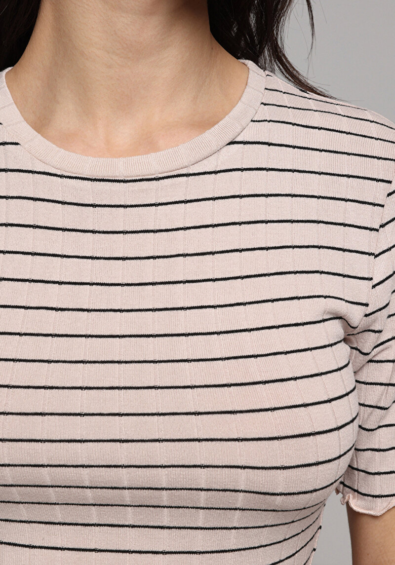 Afișați detalii pentru Pulover Cu Mâneci Scurte De Dama Bej Slim Fit  Cl1078113