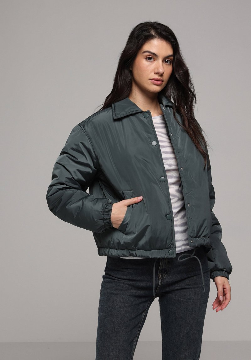 Imagine a Jacheta De Dama Verde Regular Fit Cl1078364