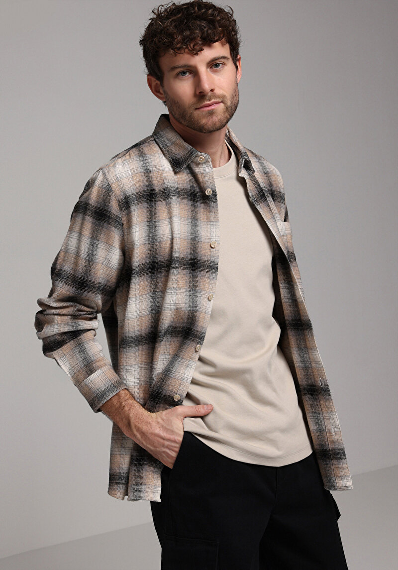 Imagine a Camasa Cu Maneca Lunga De Barbati Bej Comfort Fit  Cl1077505