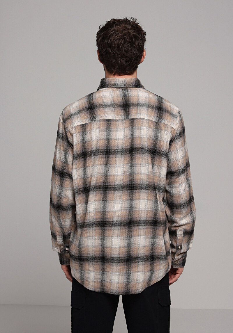 Imagine a Camasa Cu Maneca Lunga De Barbati Bej Comfort Fit Cl1077505