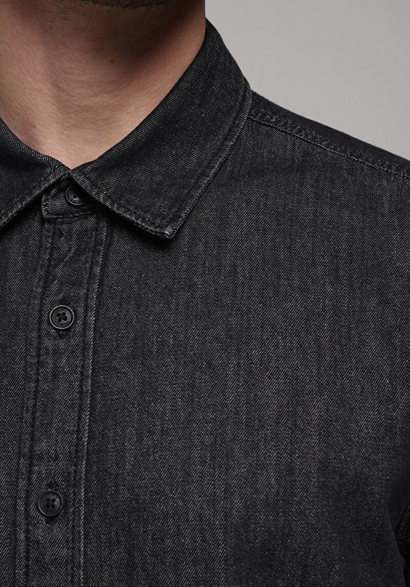 Imagine a Camasa Cu Maneca Lunga De Barbati Negru Regular Fit Cl1078188