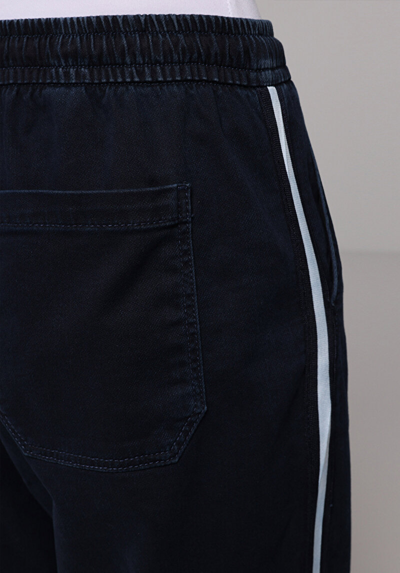 Afișați detalii pentru Pantaloni De Dama Albastru Inchis Regular Fit 970 Berry Cl1078216