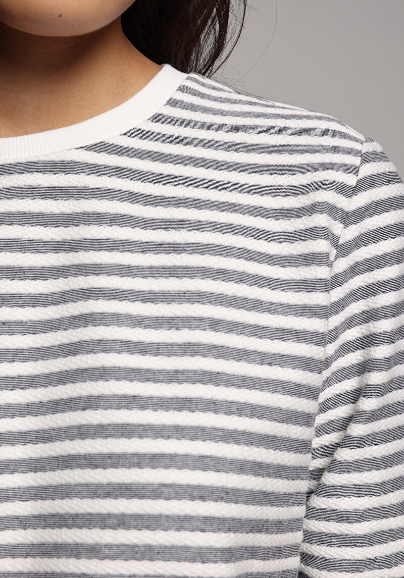 Imagine a Pulover De Dama Albastru Marin Regular Fit Cl1077941